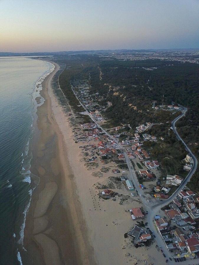 Rock'S Beach Spot Suit Costa da Caparica Exterior foto